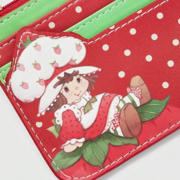 Strawberry Shortcake Credit Card Case - Picture 3 of 6